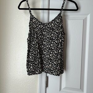 Old Navy Black and White Fitted Camisole